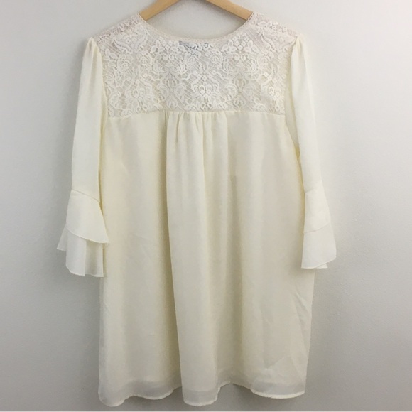 Roaman’s | Lace & Bell Sleeve Blouse - Picture 7 of 11